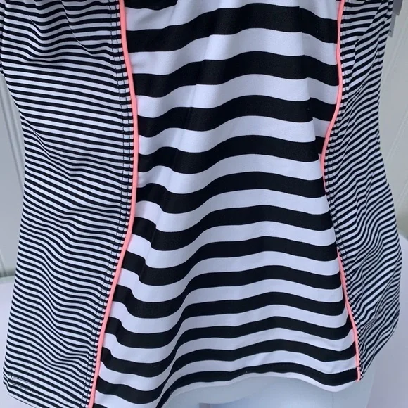 NWT MALIBU DREAMGIRL BLACK  WHITE STRIPED PINK DETAIL HALTER TOP SWIMSUIT MEDIUM - Picture 3 of 8
